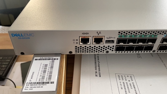 EMC DS-6520B 16gb thổ cẩm 96 cổng SAN Switch 48 cổng hoạt động
