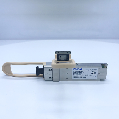 Bộ thu phát quang FTL410QE4C 40BASE-SR4 QSFP + Gen4 để đột phá thành Ethernet 4 X 10GBASE-SR