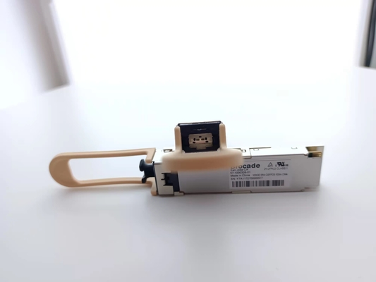 Đường viền 57-1000326-01 XBR-100G-SR4-0288 100GBASE-SR4 100m 850nm QSFP+ Transceiver Module
