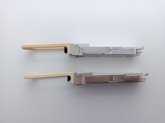 Đường viền 57-1000326-01 XBR-100G-SR4-0288 100GBASE-SR4 100m 850nm QSFP+ Transceiver Module
