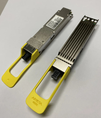 Bộ thu phát quang Arista QDD-400G-VSR4 400GBASE-VSR4, lên đến 50m, Bộ thu phát quang có thể cắm được trong tương lai với Công nghệ CPO