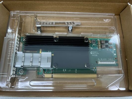 NVIDIA ConnectX-6 MCX653105A-HDAT 200Gb/s HDR InfiniBand Adapter cho Cluster Trung tâm Dữ liệu AI HPC