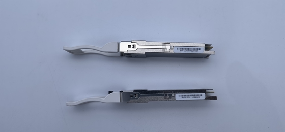 Mô-đun 100G QSFP28 có thể cắm nóng 100GBASE-ZR4 80KM cho chuyển mạch mạng SFP